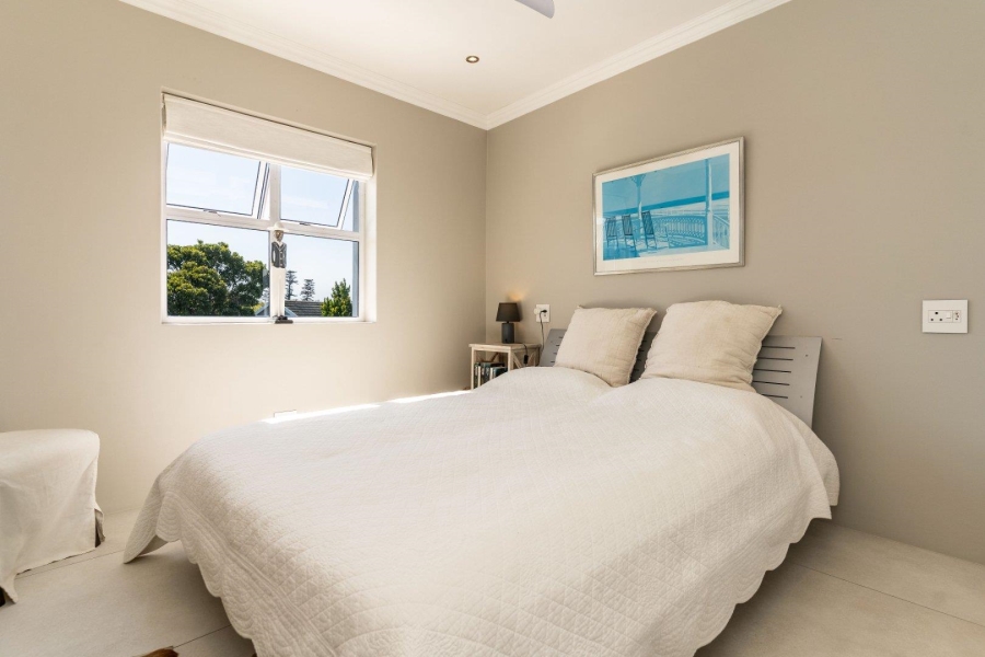 3 Bedroom Property for Sale in Constantia Western Cape